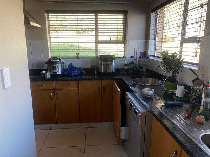 5 Bedroom Property for Sale in Balmoral Eastern Cape